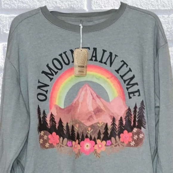 'On Mountain Time' Sweatshirt Natural Life New - Picture 2 of 2